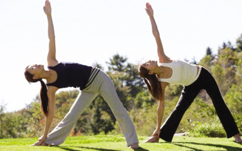 Lấy lại vóc dáng sau Tết bằng chế độ ăn và các bài tập đơn giản