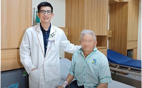 Người đàn ông 66 tuổi phát hiện ung thư vú giai đoạn muộn thừa nhận 1 sai lầm nhiều người Việt mắc phải