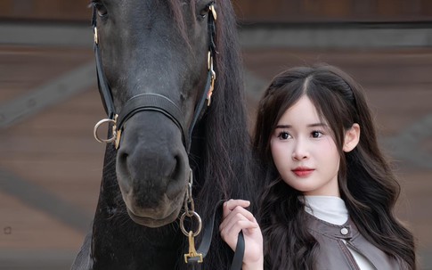 Nữ sinh quê Hải Phòng nhận tin vui tại Miss World Vietnam 2025