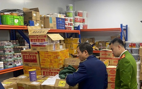 Phát hiện 1,5 tấn thực phẩm không rõ nguồn gốc tại Công ty BBB Thăng Long