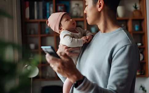 Thay vợ ở nhà chăm con, tôi thấy áp lực gấp 10 lần đi làm