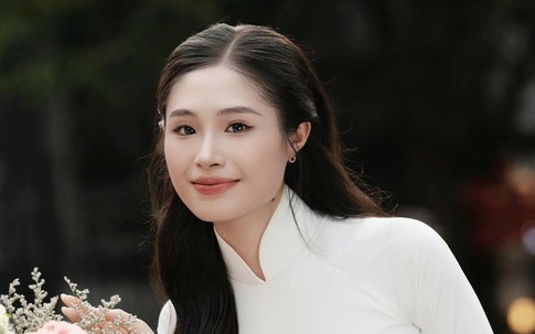 Nữ MC quê Thanh Hóa gây chú ý tại Miss World Vietnam 2025