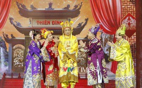 Vân Dung thổn thức làm thơ 'tạm biệt' Táo Quân sau 20 năm gắn bó