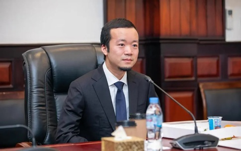 'Ông trùm' Prince Group Trần Chí bị dẫn độ về Trung Quốc