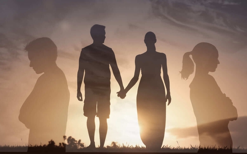 Bí mật sau lời chia tay tàn nhẫn: 11 năm tình nghĩa và sự thật đau lòng