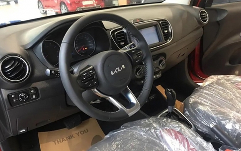 Giá lăn bánh Kia Soluto giảm chưa từng thấy, chỉ như Kia Morning, Hyundai Grand i10, xứng danh sedan hạng B rẻ nhất Việt Nam