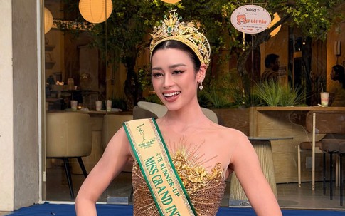
Emoura Phạm gây chú ý sau khi giành Á hậu 4 Miss Grand International 2026