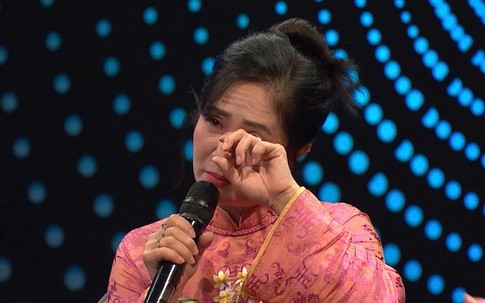 NSƯT Nguyệt Hằng bật khóc khi nhắc về lời hứa dở dang với mẹ