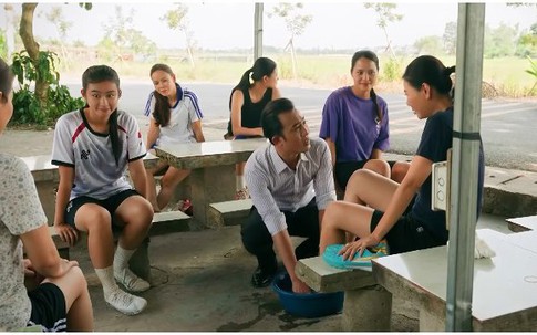 Cứu 'soái ca' dưới biển, Tâm bất ngờ nhận được lời hỏi cưới
