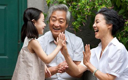 15 năm sau nghỉ hưu, tôi sống khỏe, viên mãn, không phiền con cháu nhờ cương quyết giữ lại điều này