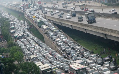 Xóa làn khẩn cấp Vành đai 3 trên cao: Nguy cơ 'tự thắt nút cổ chai', tiềm ẩn nhiều rủi ro an toàn