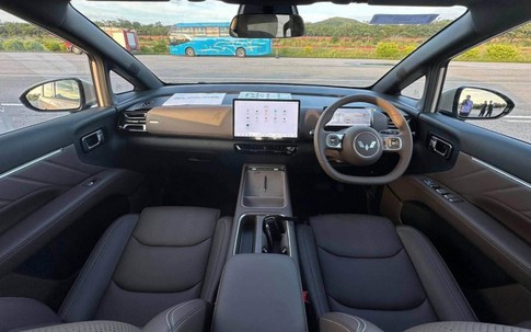 MPV điện cửa lùa Wuling Darion về đại lý Việt Nam chạy tới 500km/sạc, giá dự kiến hơn 700 triệu đồng có gì đặc biệt?