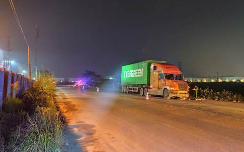Bắc Ninh: 2 người tử vong sau va chạm giữa xe đầu kéo và xe mô tô