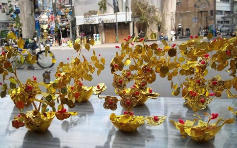 Những vật cần bỏ trên bàn thờ khi hết Tết càng sớm càng tốt, càng để lâu càng mất vận may