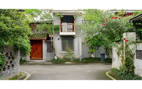 Nhà đâm hông ảnh hưởng ra sao đến vận khí của gia chủ 