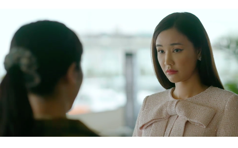 Trung tá Minh Kiên (Steven Nguyễn) lọt vào 'mắt xanh' nữ doanh nhân Phương Trang (Maya)