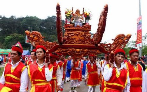 Khám phá những lễ hội nổi tiếng ở miền Bắc khi xuân về