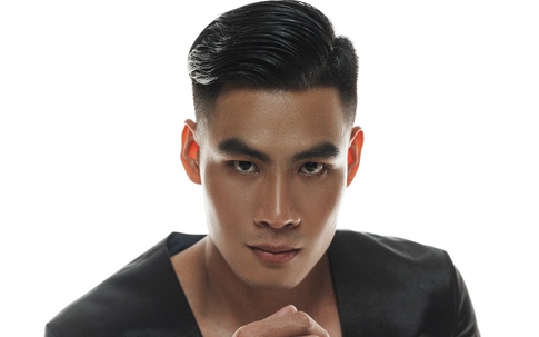 'Ông bầu' hoa hậu quyền lực nhất nhì Vbiz chuyển giao công việc cho Nam vương toàn cầu Danh Chiếu Linh