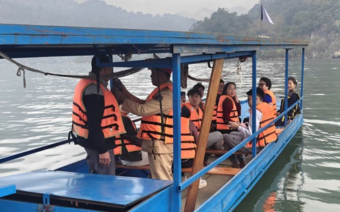 Thái Nguyên: Siết chặt giao thông đường thủy tại lễ hội Lồng Tồng trên hồ nước ngọt lớn nhất Việt Nam