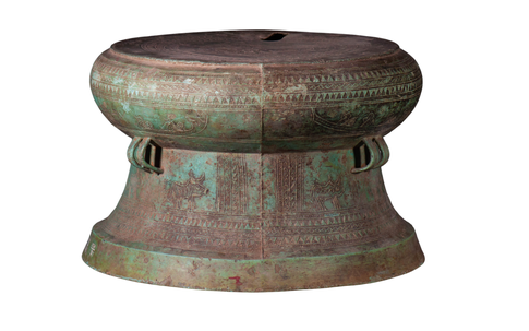 Cận cảnh sưu tập trống đồng Làng Vạc vừa được công nhận bảo vật quốc gia