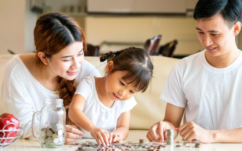 Gia đình hưng thịnh hay không nhìn vào con cái là biết: 3 dấu hiệu cho thấy gia đình bạn sắp có phúc lộc dồi dào
