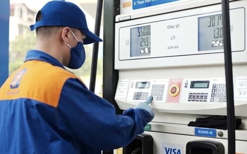 Hà Nội cấp bách bảo vệ người tiêu dùng trước biến động giá xăng dầu