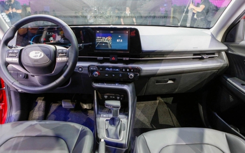 Giá lăn bánh Hyundai Accent giảm cực mạnh, rẻ chưa từng có, Honda City, Toyota Vios lo doanh số