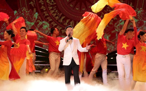 NSƯT Hoàng Tùng gây xúc động với ca khúc về chủ quyền biển đảo của nhạc sĩ Nguyễn Thành Trung