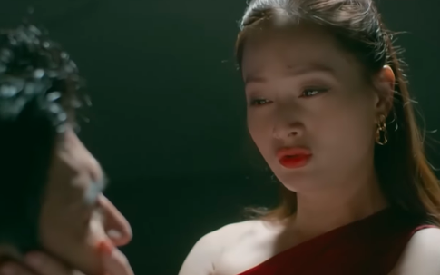 Tối nay, Lan Phương xuất hiện trong 'Đồng hồ đếm ngược' với hình ảnh khác lạ