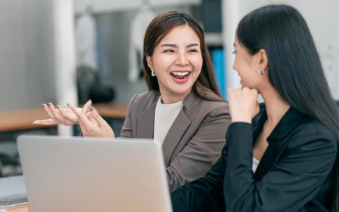 5 điều trong giao tiếp người có EQ cao không làm: Ai hiểu sớm cuộc đời bớt rắc rối