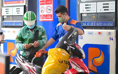 Tiếp tục chi đậm Quỹ Bình ổn, giá xăng dầu giữ nguyên