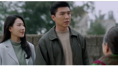 Giây phút xúc động chia tay Minh Kiên trở về đơn vị