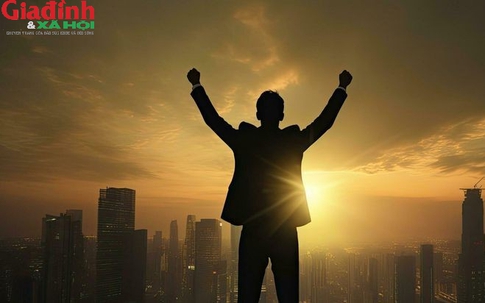 Người khôn thường thành công muộn: Nếu bạn có 4 đặc điểm này, tương lai rất đáng chờ