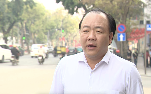 Bộ Công thương điều hành giá xăng dầu linh hoạt như thế nào để giảm 'sốc' cho doanh nghiệp, bảo vệ người tiêu dùng?