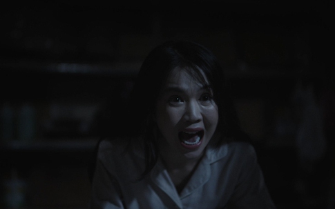 Ngọc Trinh gây sốc với hình ảnh lạ lẫm 