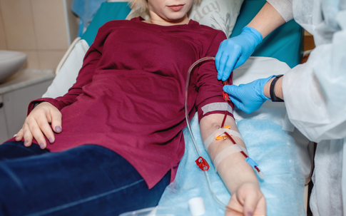 Dấu hiệu suy thận ở nữ giới dễ bị bỏ qua, chị em có dấu hiệu này cần được khám sớm