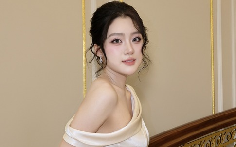 Phương Oanh lại gây chú ý tại Miss World Vietnam 2025