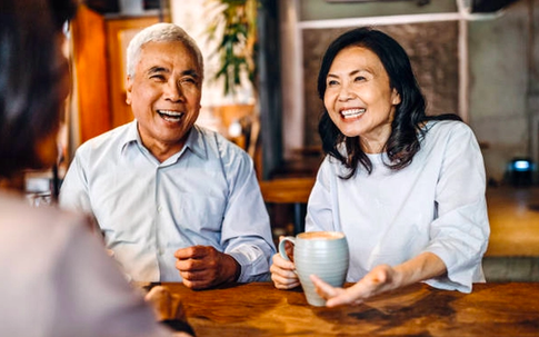 Bước qua tuổi 70: Người già thông thái đã sớm chuẩn bị 5 'túi hành trang' này