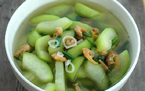 Sau tuổi 40, ăn những món này giúp gan ‘nhẹ gánh’ hơn mỗi ngày