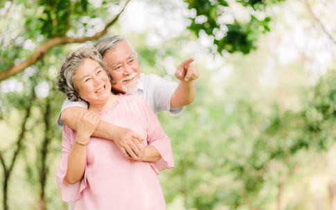 Tuổi già: 5 việc tuyệt đối đừng làm để hậu vận an nhiên, tự tại