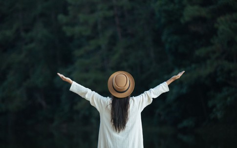 Nghỉ hưu sớm tưởng là thiên đường, cô gái nhanh chóng 'vỡ mộng': Sự thật không như mơ