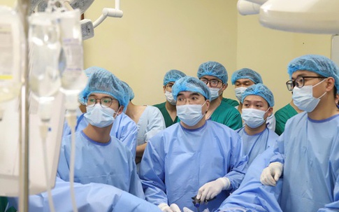 Bác sĩ 'viện K' tiên phong thực hiện thành công gần 300 ca phẫu thuật nội soi bệnh phụ khoa bằng kỹ thuật mới