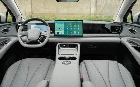 SUV hạng C giá 500 triệu đồng sánh ngang Mazda CX-5 đẹp long lanh, chạy xa tới 710km/lần sạc, pin độc quyền BYD, mắt thần 5.0 rẻ ngang xe hạng A Kia Sonet