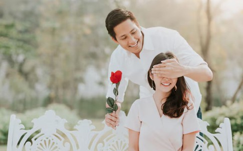 Phụ nữ khôn ngoan không hy sinh, họ ghi nhớ 3 nguyên tắc để được yêu thương và trân trọng