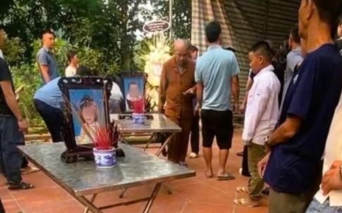 Hai chị em ruột đuối nước thương tâm dưới khe suối sau nhà