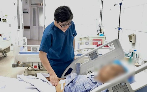 Người đàn ông phát hiện ung thư gan giai đoạn muộn thừa nhận 1 sai lầm nhiều người Việt mắc phải