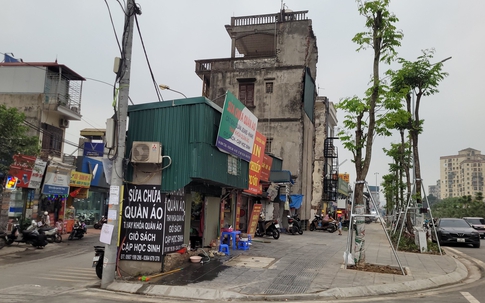 Hà Nội: Nhà 'siêu mỏng, siêu méo' tái xuất sau mở đường