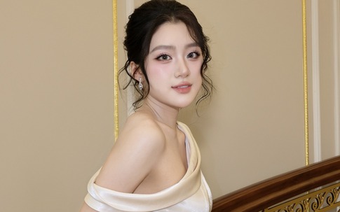 Phương Oanh: 'Hành trình phía trước chắc chắn sẽ không dễ dàng'