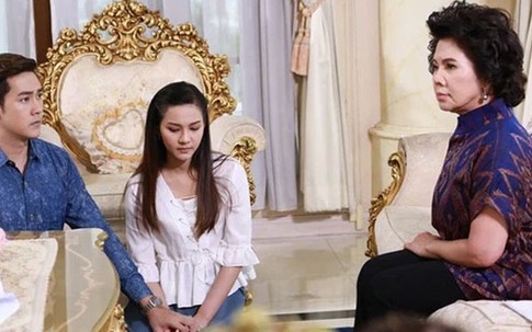 Bỏ quê lên phố trông cháu, mẹ già sững sờ khi con dâu đòi 'phí sinh hoạt' gần hết tháng lương hưu