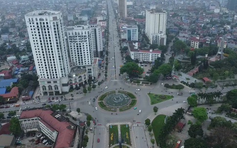 Dịp nghỉ lễ kéo dài, Thái Nguyên 'tuýt còi' xe dù, xe tiện chuyến